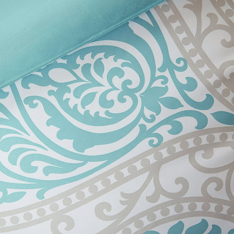 Twin / Twin XL Comforter Set in Light Blue White Grey Damask Pattern